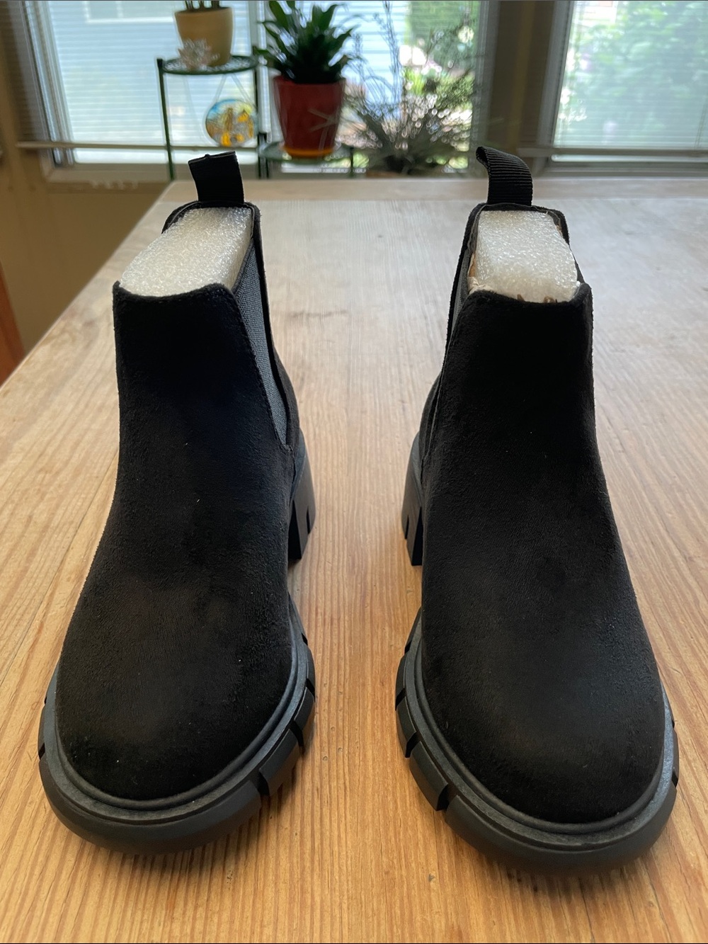 Girls Black Chelsea Lug Booties - Slip-On Ankle Boots New Size 9